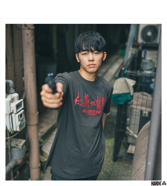 (ハードコアチョコレート) HARDCORE CHOCOLATE 仁義の墓場 -渡哲也- (懲役スミ)(SS:TEE)(T-2119-SU) Tシャツ  半袖 カットソー 東映 国内正規品